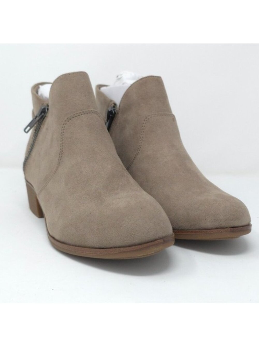 Sun + Stone Taupe Ankle Booties size 6M - Picture 2 of 12